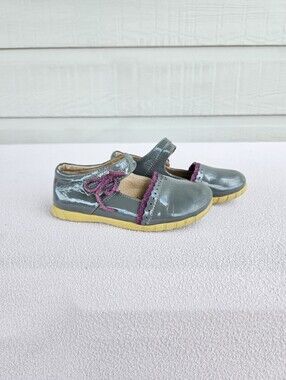 Livie & Luca Bluebell Mary Jane Girl SZ 11 Grey Patent Leather Purple Flat